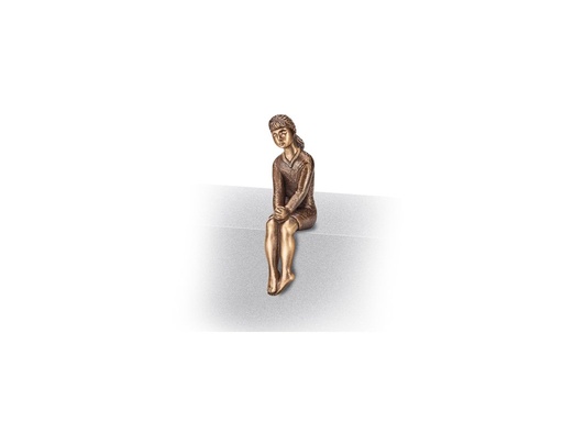 [ST-SK-85534] Bronzová socha dievčaťa, sediacich, 10×3×4 cm